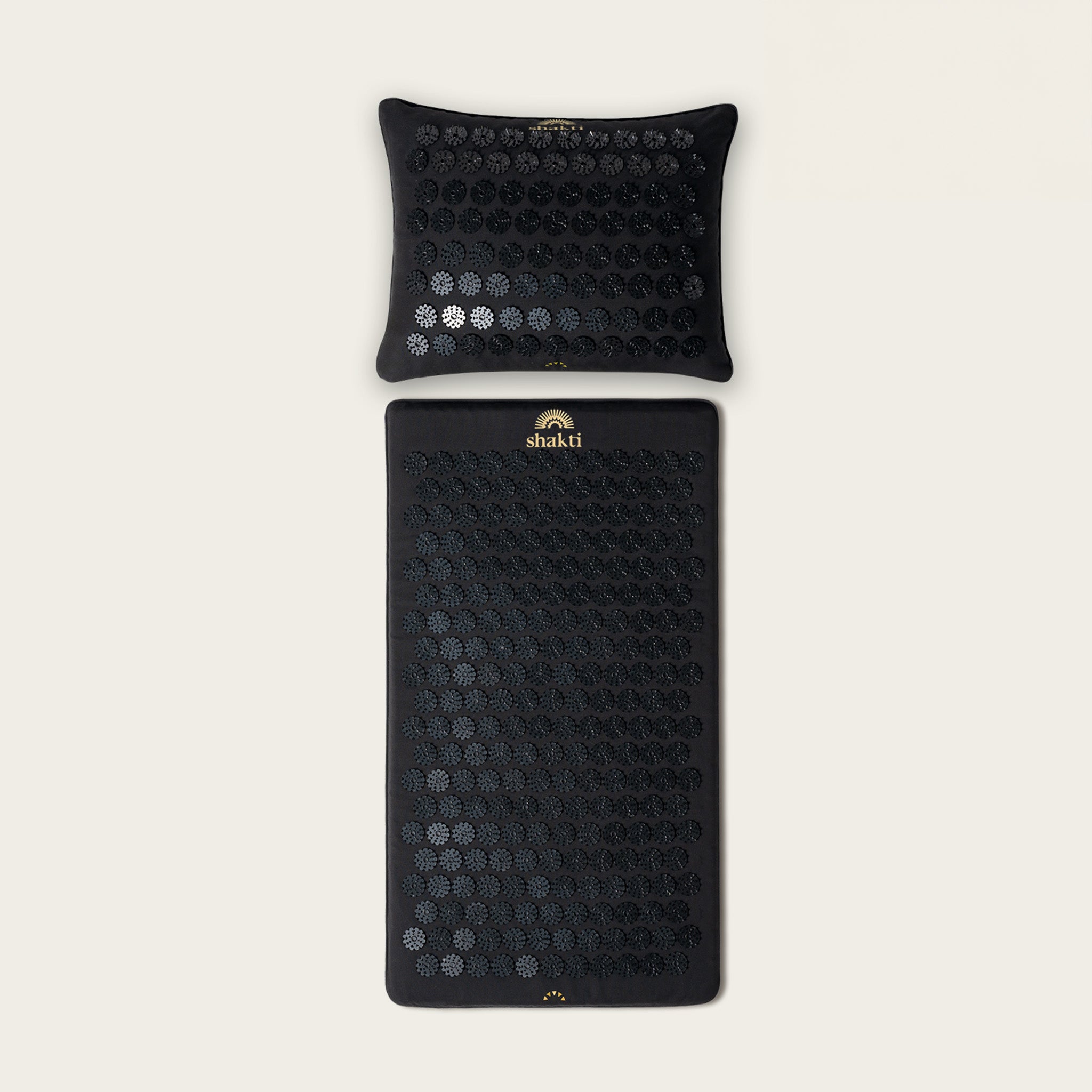Shakti_premium_acupressure_bundle_black.jpg
